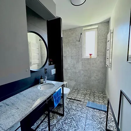 Przy Plazy Burza شقة مينززدرويه